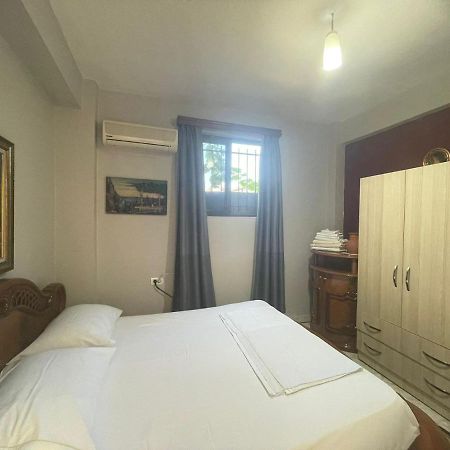 Apartament Tiranë Luaran gambar