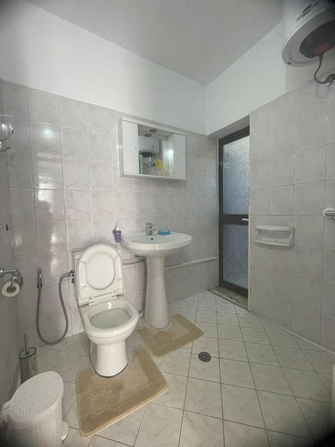 Apartament Tiranë Luaran gambar